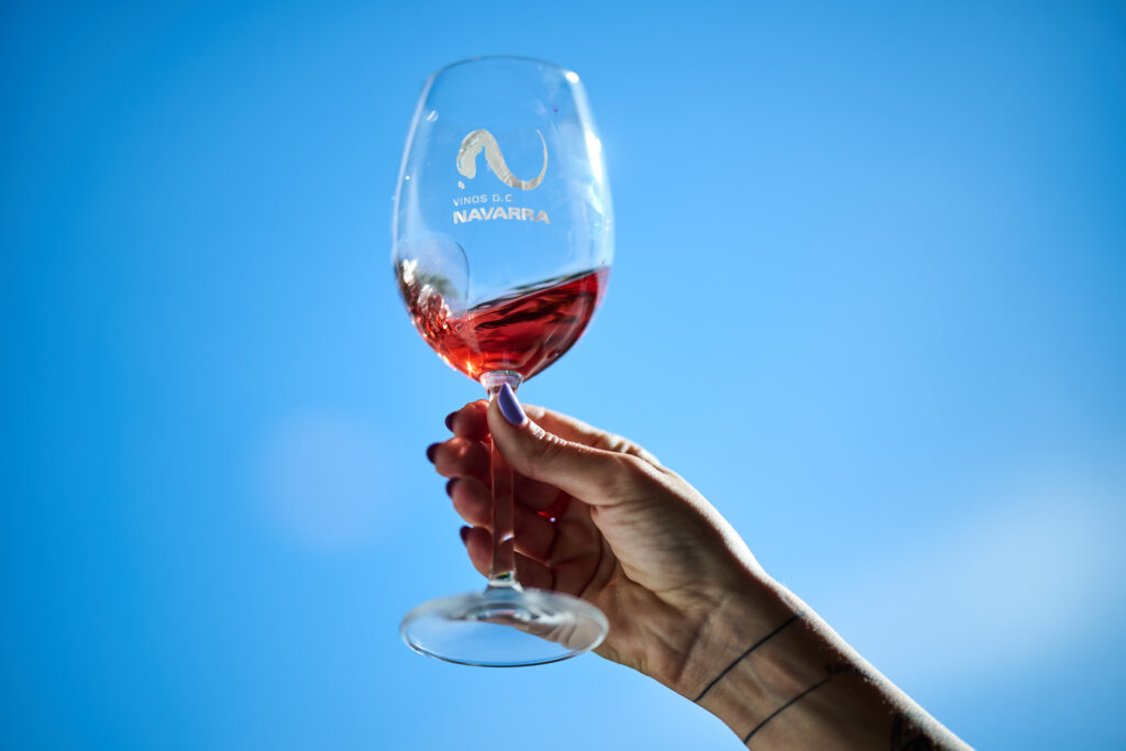 Regresa “Navarra On Tour”, vinos y catas para mentes libres.